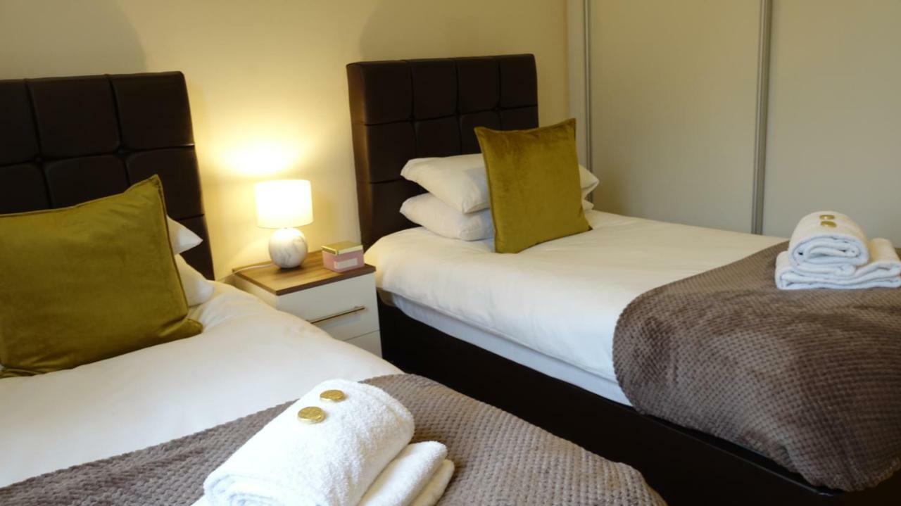 Apartment Lux Airport Haven: 2-bed With Free Parking